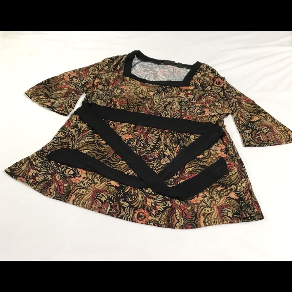 Avenue Stretch Paisley Tunic Flutter Sleeve 2X